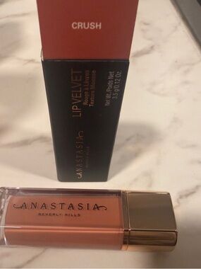 Anastasia Beverly Hills Lip Velvet shade Crush Mousse Texture New in Box